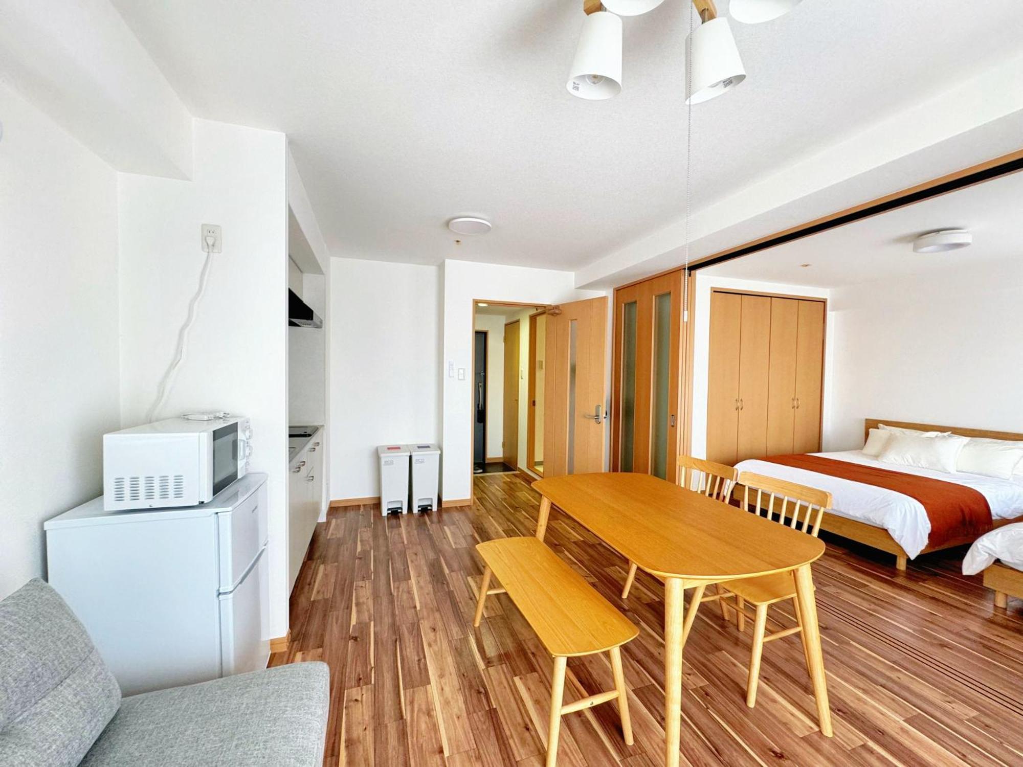 Apartamento クリスタルコート難波 Osaka Exterior foto