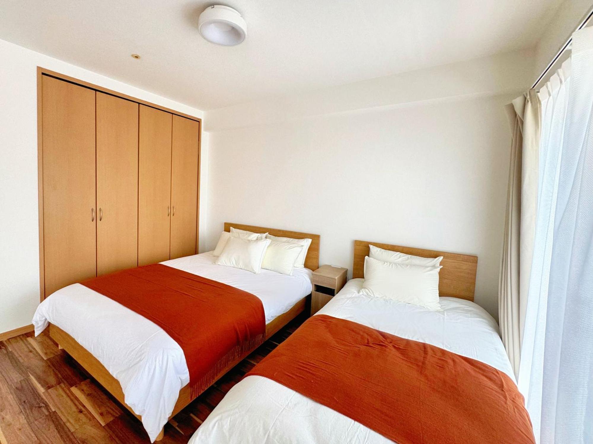 Apartamento クリスタルコート難波 Osaka Exterior foto