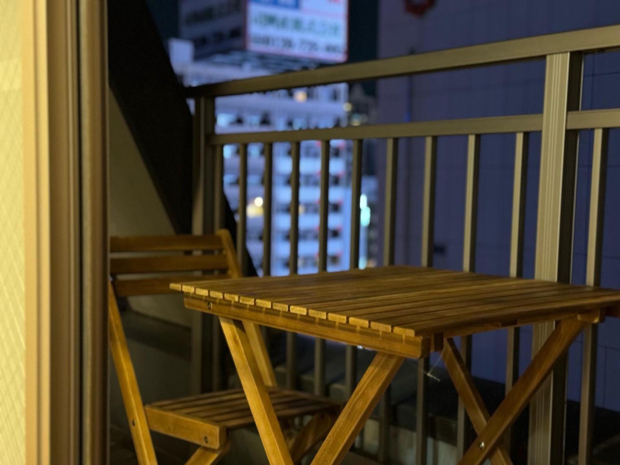 Apartamento クリスタルコート難波 Osaka Exterior foto