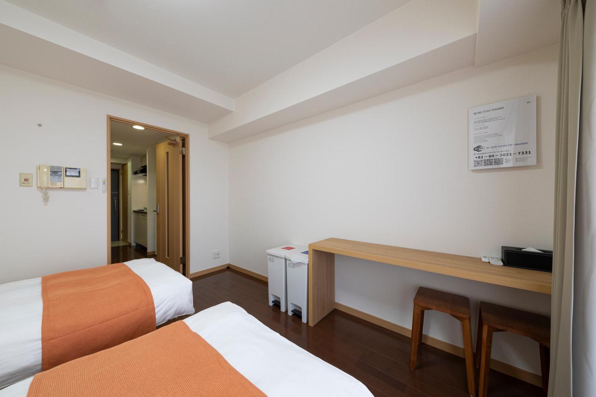 Apartamento クリスタルコート難波 Osaka Exterior foto