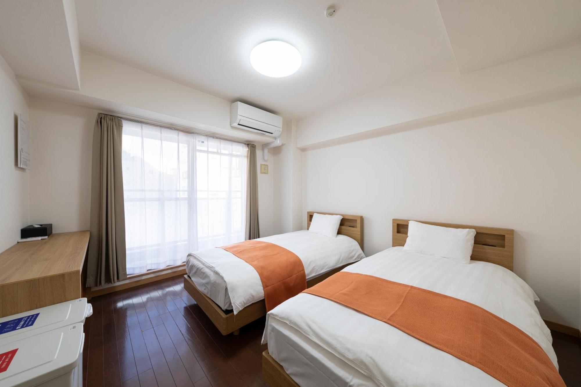 Apartamento クリスタルコート難波 Osaka Exterior foto